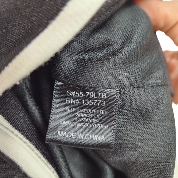 Olivaceous Womens Crop Top Size L Black White Stripe Sleeveless Zip Back Stretch - Picture 5 of 9